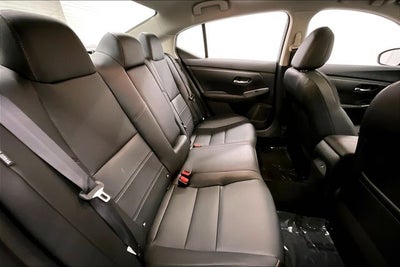 2025 Nissan Sentra SR - Premium Package