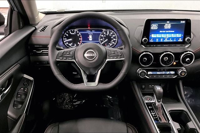 2025 Nissan Sentra SR - Premium Package
