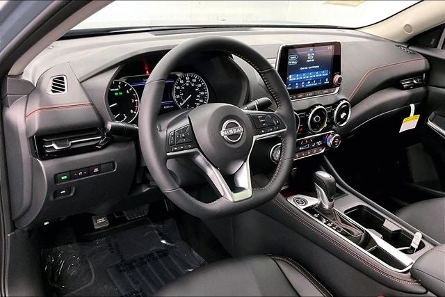 2025 Nissan Sentra SR - Premium Package