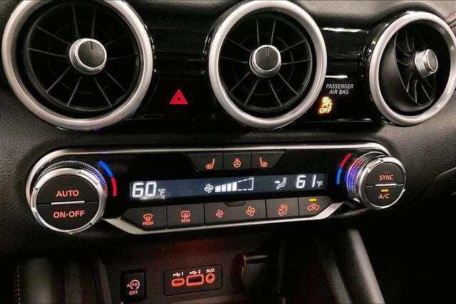 2025 Nissan Sentra SR - Premium Package