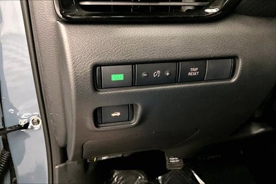 2025 Nissan Sentra SR - Premium Package