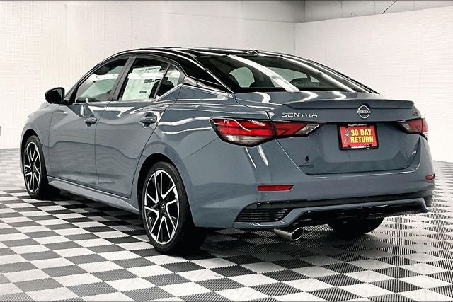 2025 Nissan Sentra SR - Premium Package