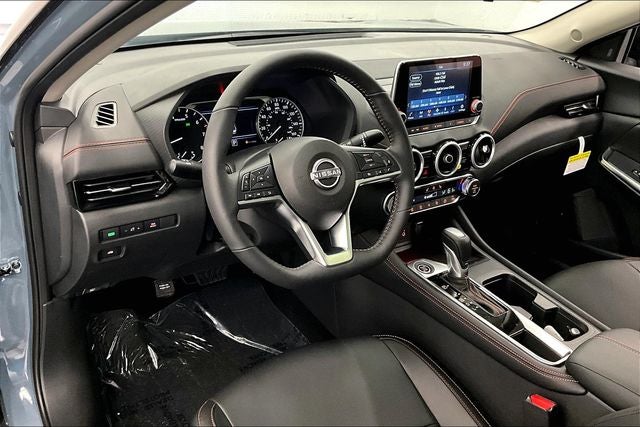 2025 Nissan Sentra SR - Premium Package