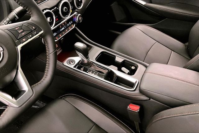 2025 Nissan Sentra SR - Premium Package