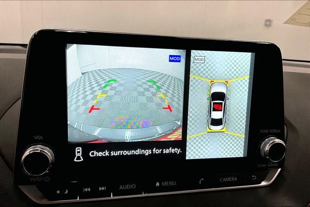 2025 Nissan Sentra SR - Premium Package