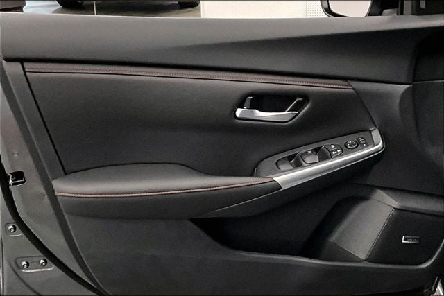 2025 Nissan Sentra SR - Premium Package