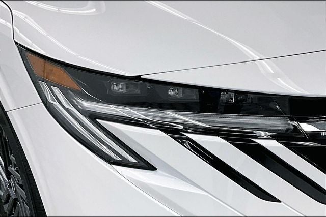 2026 Nissan Sentra SV - Convenience and Moonroof Packages