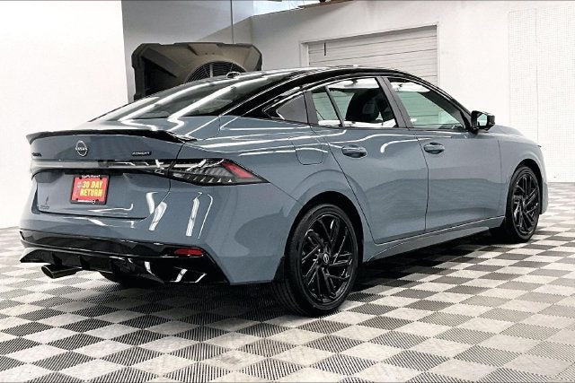 2027 Nissan Sentra SR - Midnight, Premium, All Weather, Moonroof Pkgs