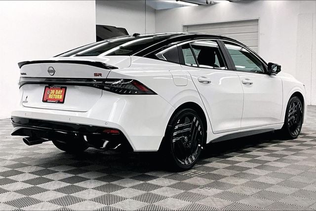 2026 Nissan Sentra SR - Premium, All Weather, Moonroof Pkgs