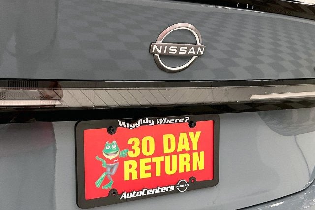 2027 Nissan Sentra SR - Midnight, Premium, All Weather, Moonroof Pkgs