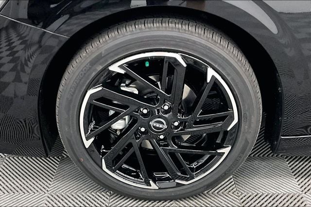 2027 Nissan Sentra SR