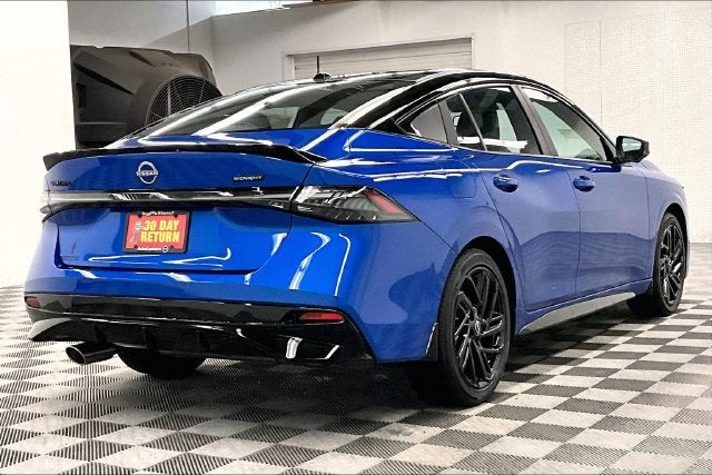 2027 Nissan Sentra SR - Midnight, Premium, All Weather, Moonroof Pkgs