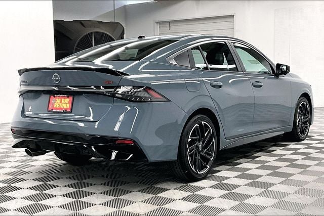 2026 Nissan Sentra SR - Premium, All Weather, Moonroof Pkgs