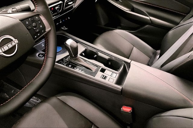 2027 Nissan Sentra SR - Midnight, Premium, All Weather Pkgs