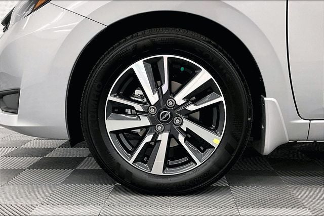 2025 Nissan Versa 1.6 S - Plus and Trunk Packages