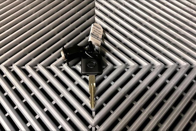 2025 Nissan Versa 1.6 S - Plus and Trunk Packages