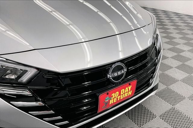 2025 Nissan Versa 1.6 S - Plus and Trunk Packages