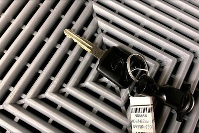 2025 Nissan Versa 1.6 S - Plus and Trunk Packages