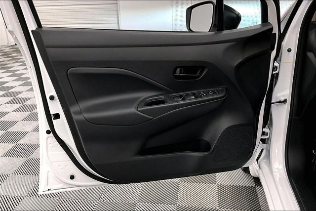 2025 Nissan Versa 1.6 S - Plus and Trunk Packages