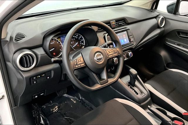 2025 Nissan Versa 1.6 S - Plus and Trunk Packages