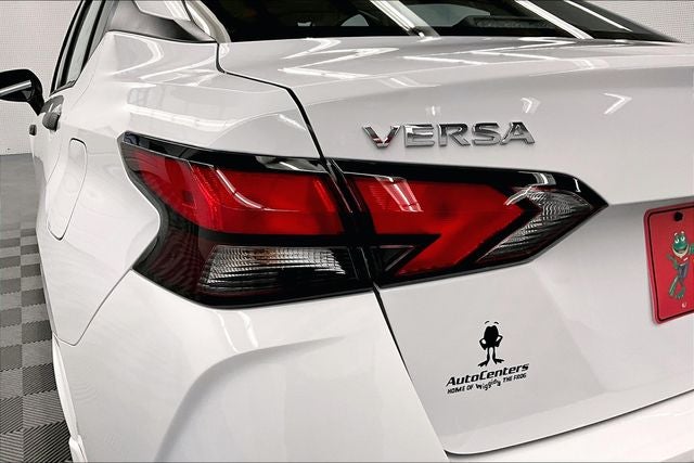 2025 Nissan Versa 1.6 S - Plus and Trunk Packages