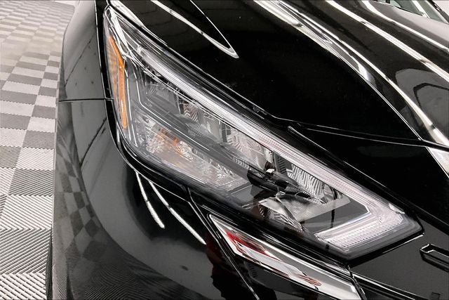 2025 Nissan Versa 1.6 SV - Trunk Package