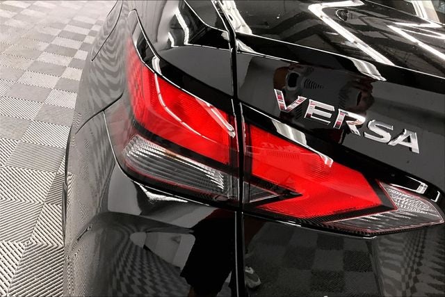 2025 Nissan Versa 1.6 SV - Trunk Package