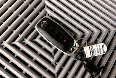 2025 Nissan Versa 1.6 SV - Trunk Package