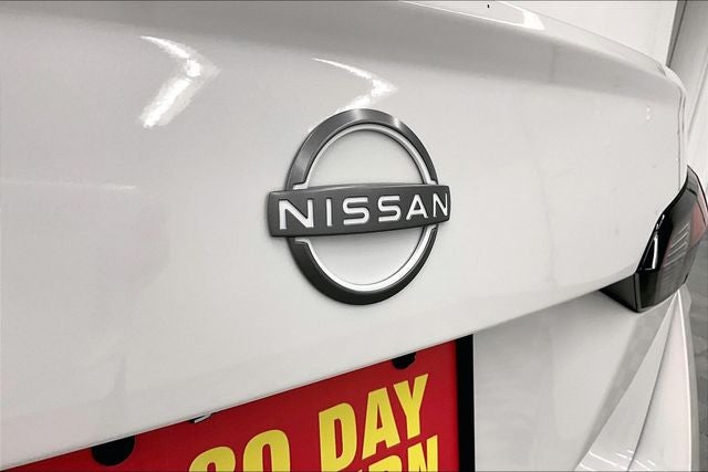 2025 Nissan Versa 1.6 SV - Trunk Package