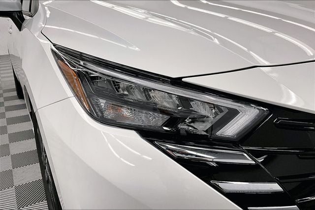 2025 Nissan Versa 1.6 SV - Trunk Package