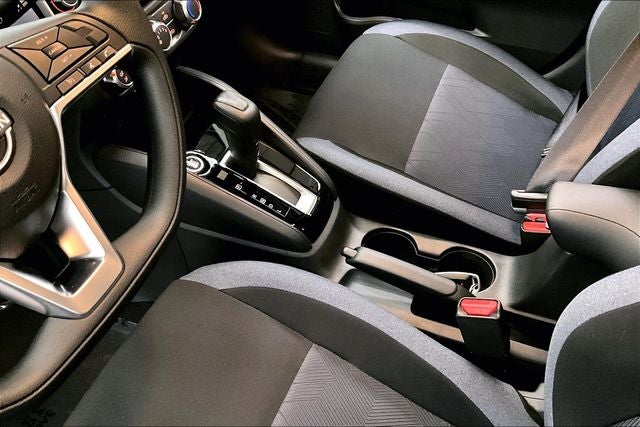 2025 Nissan Versa 1.6 SV - Trunk Package