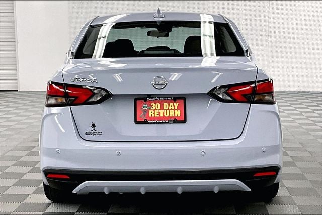 2025 Nissan Versa 1.6 SV - Trunk Package