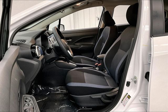 2025 Nissan Versa 1.6 SV - Trunk Package