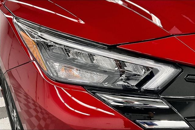 2025 Nissan Versa 1.6 SV - Trunk Package