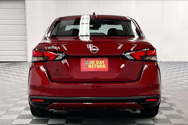 2025 Nissan Versa 1.6 SV - Trunk Package