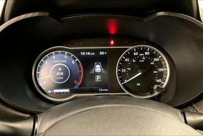 2025 Nissan Versa 1.6 SR - Trunk Package