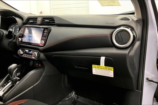 2025 Nissan Versa 1.6 SR - Trunk Package