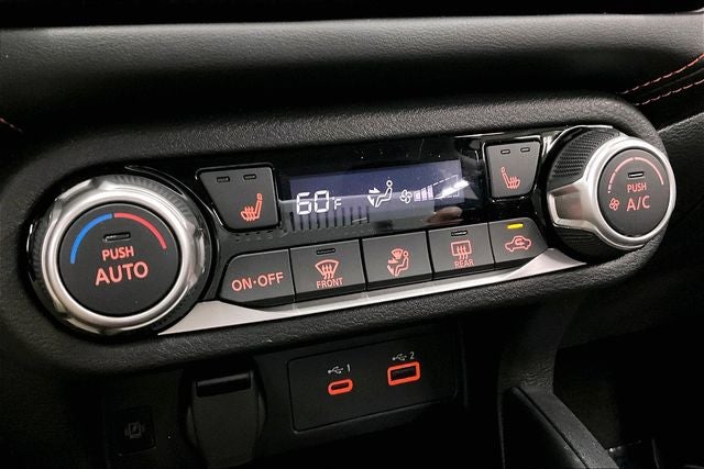 2025 Nissan Versa 1.6 SR - Trunk Package