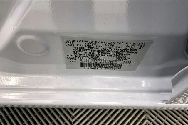 2025 Nissan Versa 1.6 SR - Trunk Package