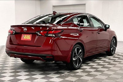 2025 Nissan Versa 1.6 SR - Trunk Package