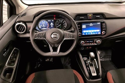 2025 Nissan Versa 1.6 SR - Trunk Package