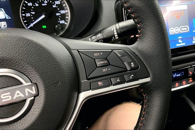 2025 Nissan Versa 1.6 SR - Trunk Package