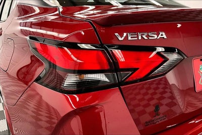 2025 Nissan Versa 1.6 SR - Trunk Package