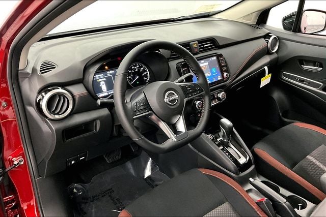 2025 Nissan Versa 1.6 SR - Trunk Package