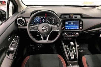 2025 Nissan Versa 1.6 SR - Trunk Package