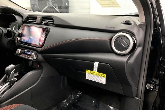 2025 Nissan Versa 1.6 SR - Trunk Package