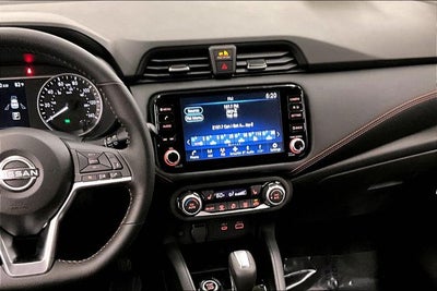 2025 Nissan Versa 1.6 SR - Trunk Package