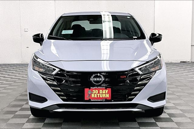 2025 Nissan Versa 1.6 SR - Trunk Package