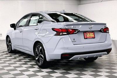 2025 Nissan Versa 1.6 SR - Trunk Package