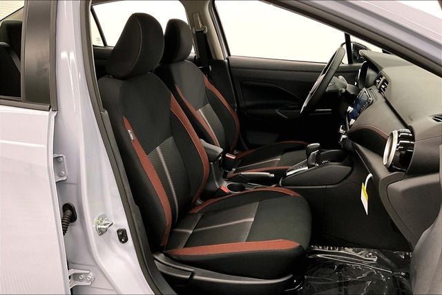 2025 Nissan Versa 1.6 SR - Trunk Package